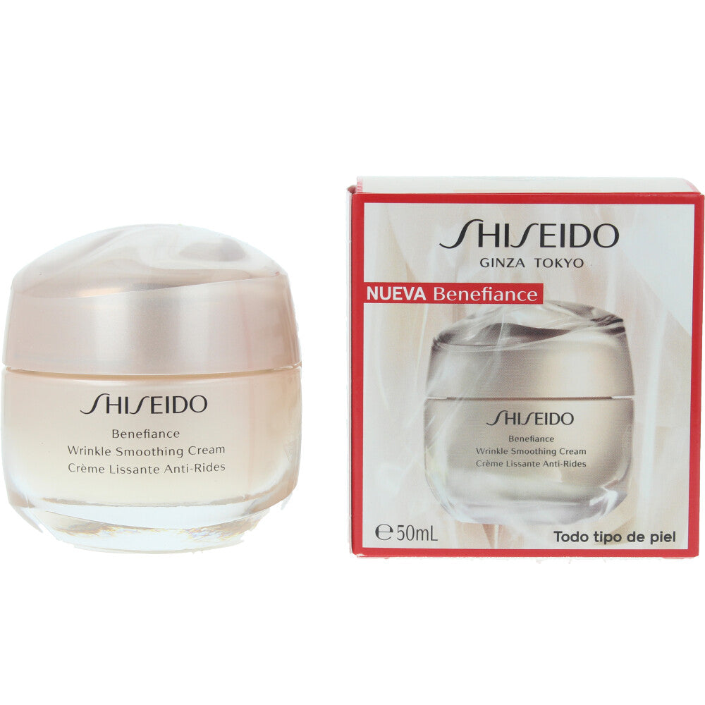 50 ml jar of wrinkle‑smoothing rich cream for Women, creamy texture