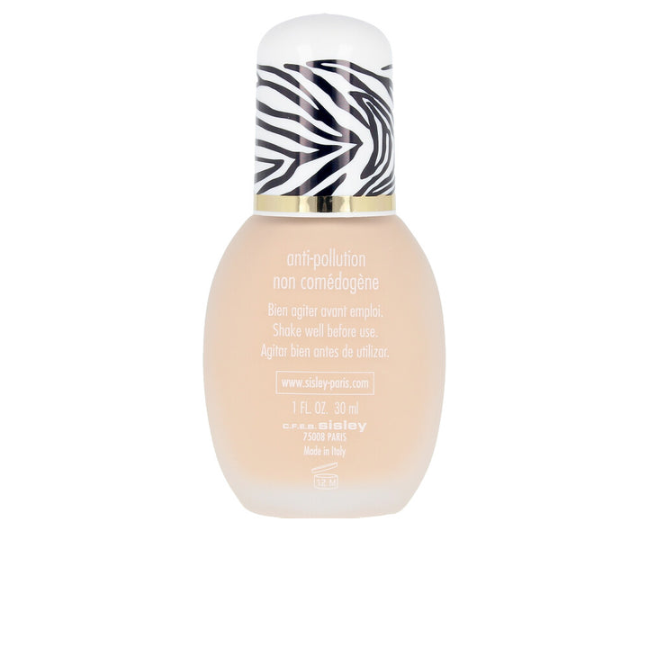 30 ml liquid foundation bottle, ivory shade, lightweight fluid finish