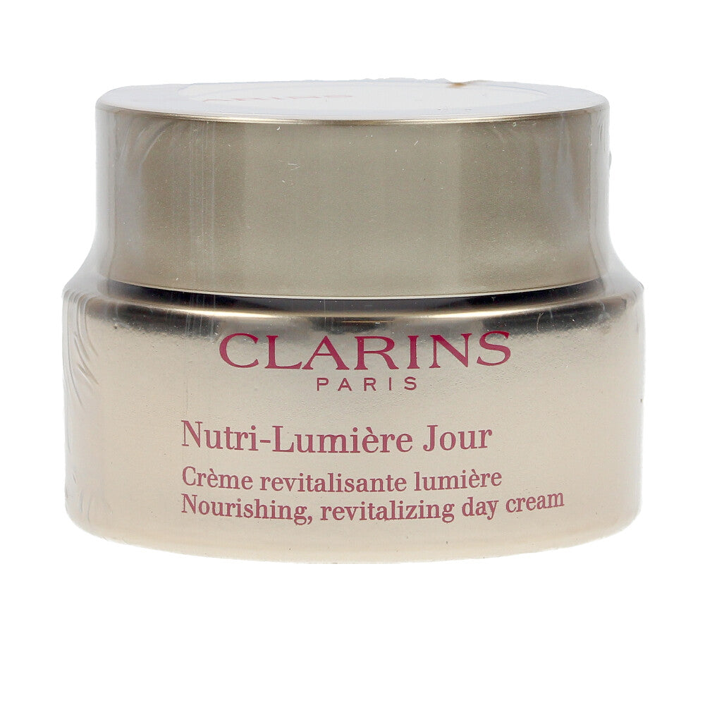 50 ml jar of nourishing, oil‑texture day cream for women, luminous cream surface