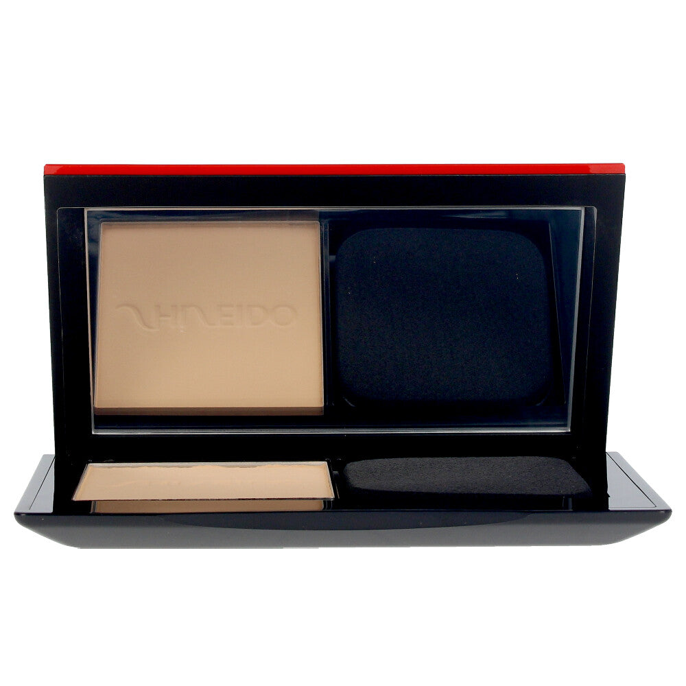 Compact cream-to-powder foundation, shade 250, 50 ml, matte-luminous finish