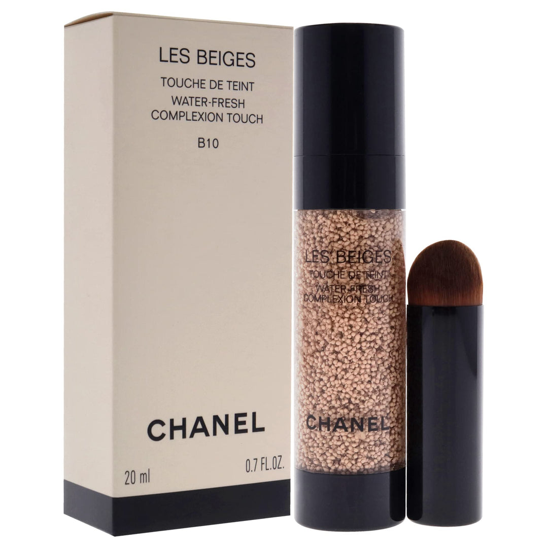 20 ml liquid tinted touch in shade B10 with sponge applicator, dewy finish