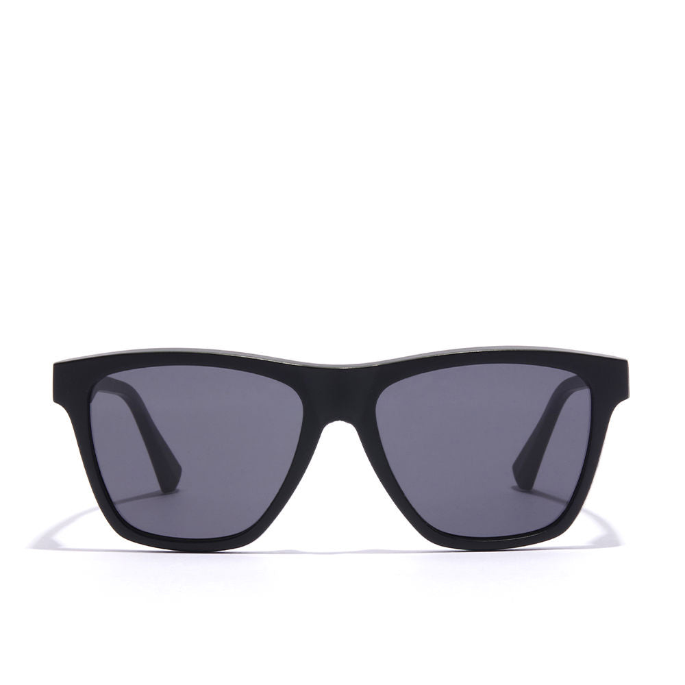 Black unisex square sunglasses with polarised lenses and TR‑90 frame