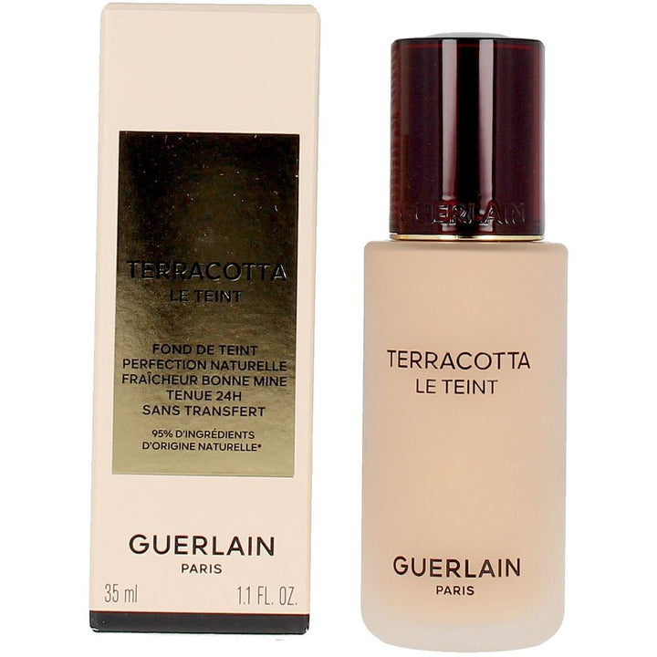 30 ml bottle of liquid foundation in warm neutral shade, mattified natural finish