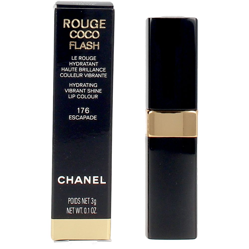 Slim cream lip colour in warm red tone, glossy finish, 3 g tube