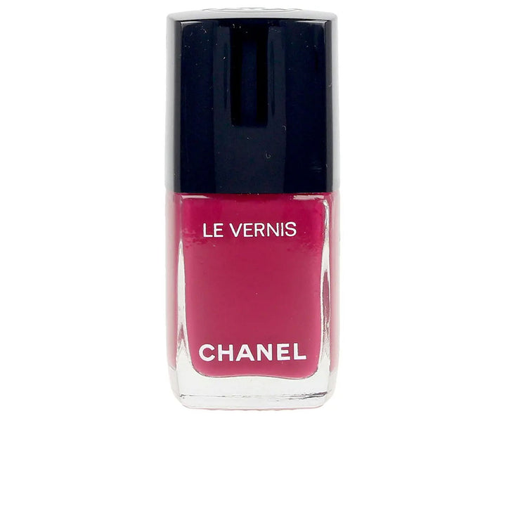 13 ml cream-finish nail lacquer bottle with flat brush, high-gloss red shade