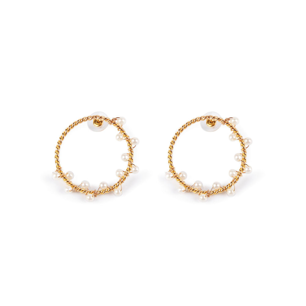 4 cm braided gold‑tone hoop earrings with small cultured pearls and gold thread detail