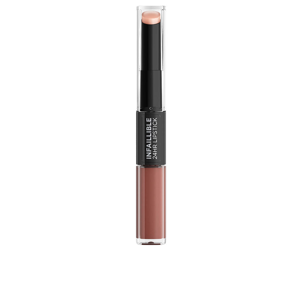 Cream finish long‑wear lipstick, vivid rose shade, 5.7 g bullet