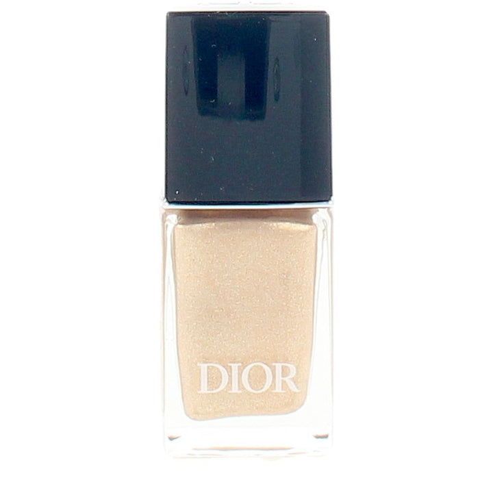 10 ml gold-tone high-shine nail lacquer with flat rounded brush, gel-effect finish