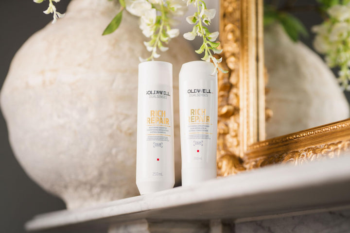 1,000 ml opaque shampoo bottle for damaged, colour-treated hair
