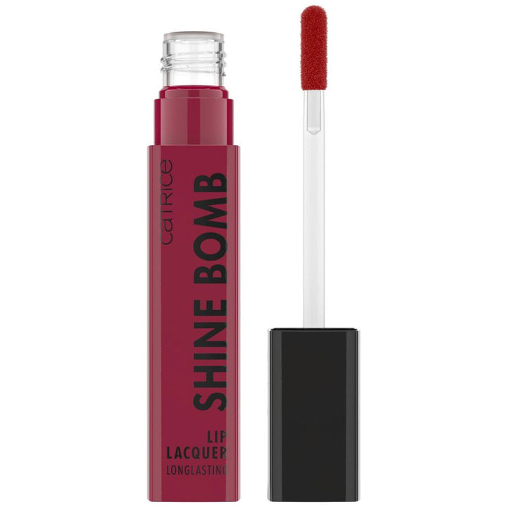 3 ml pale berry liquid lip lacquer in glossy finish, doe-foot applicator