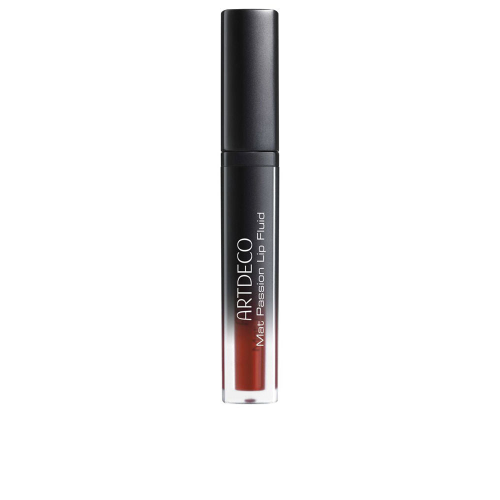 Slim 3 ml scarlet-red matte fluid lip colour with angled applicator