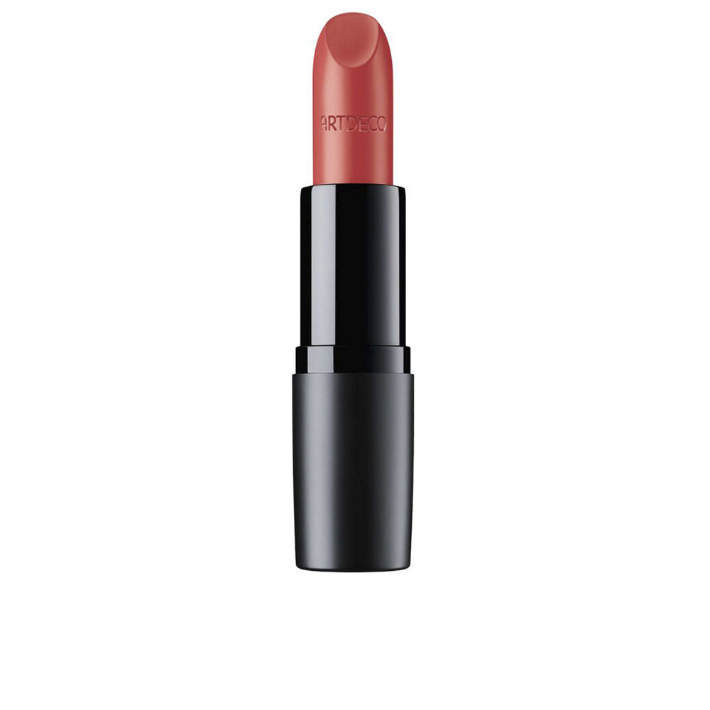 Soft coral matte lipstick bullet, 4 g, cream-to-matte finish