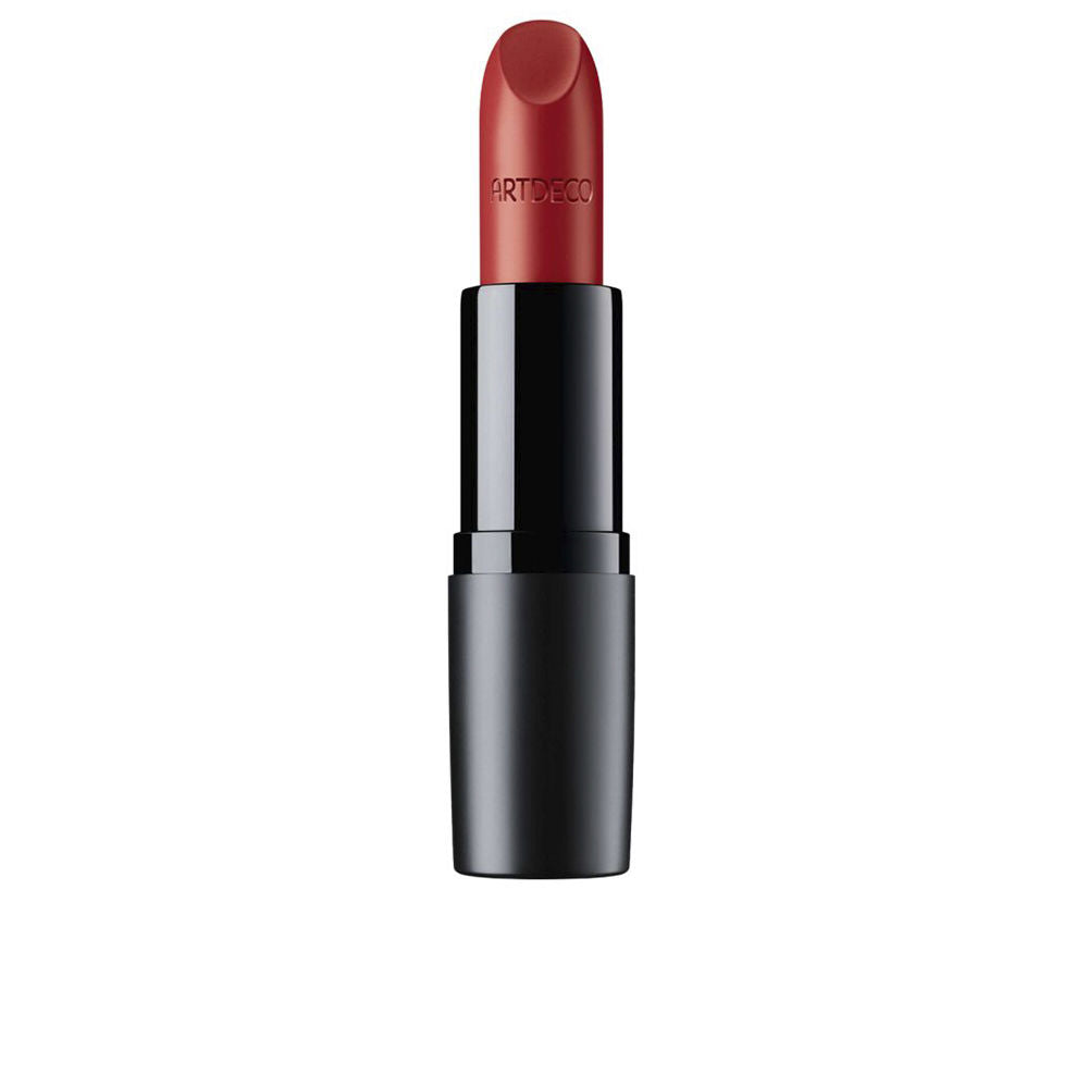 Cranberry matte lipstick stick, 4 g, creamy velvet finish in red tone