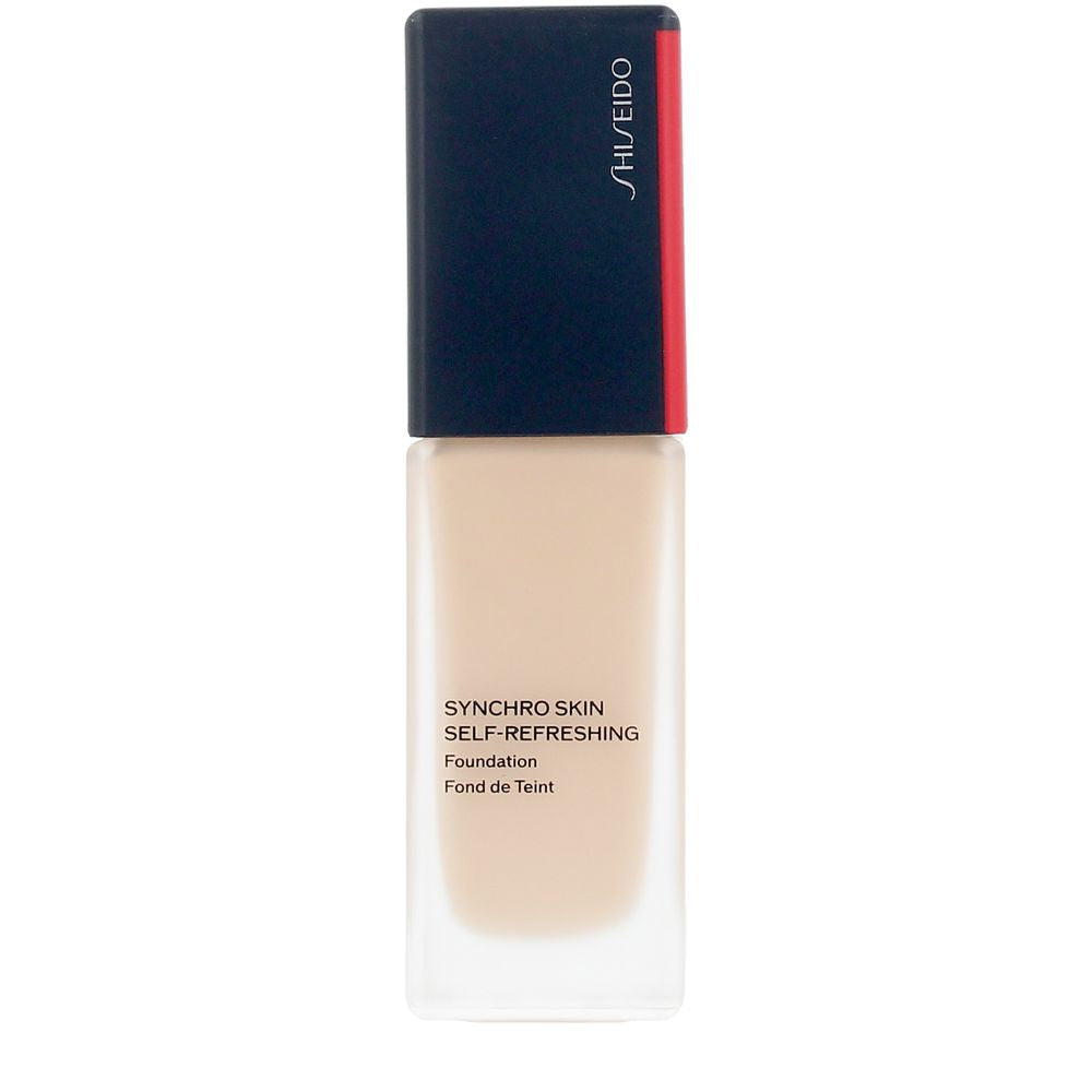 30 ml bottle of Synchro Skin Self‑Refreshing Foundation SPF30, medium shade, liquid foundation