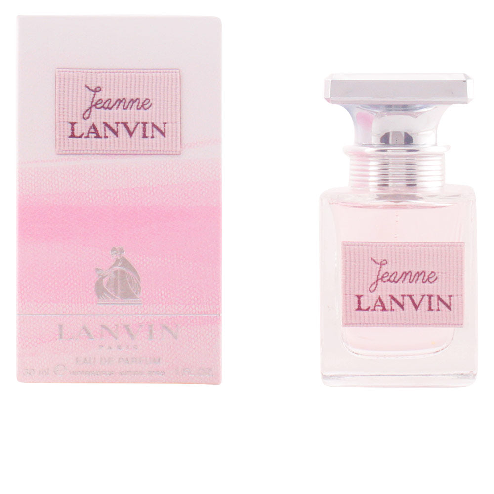 100 ml bottle of floral-fruity eau de parfum with blackcurrant character