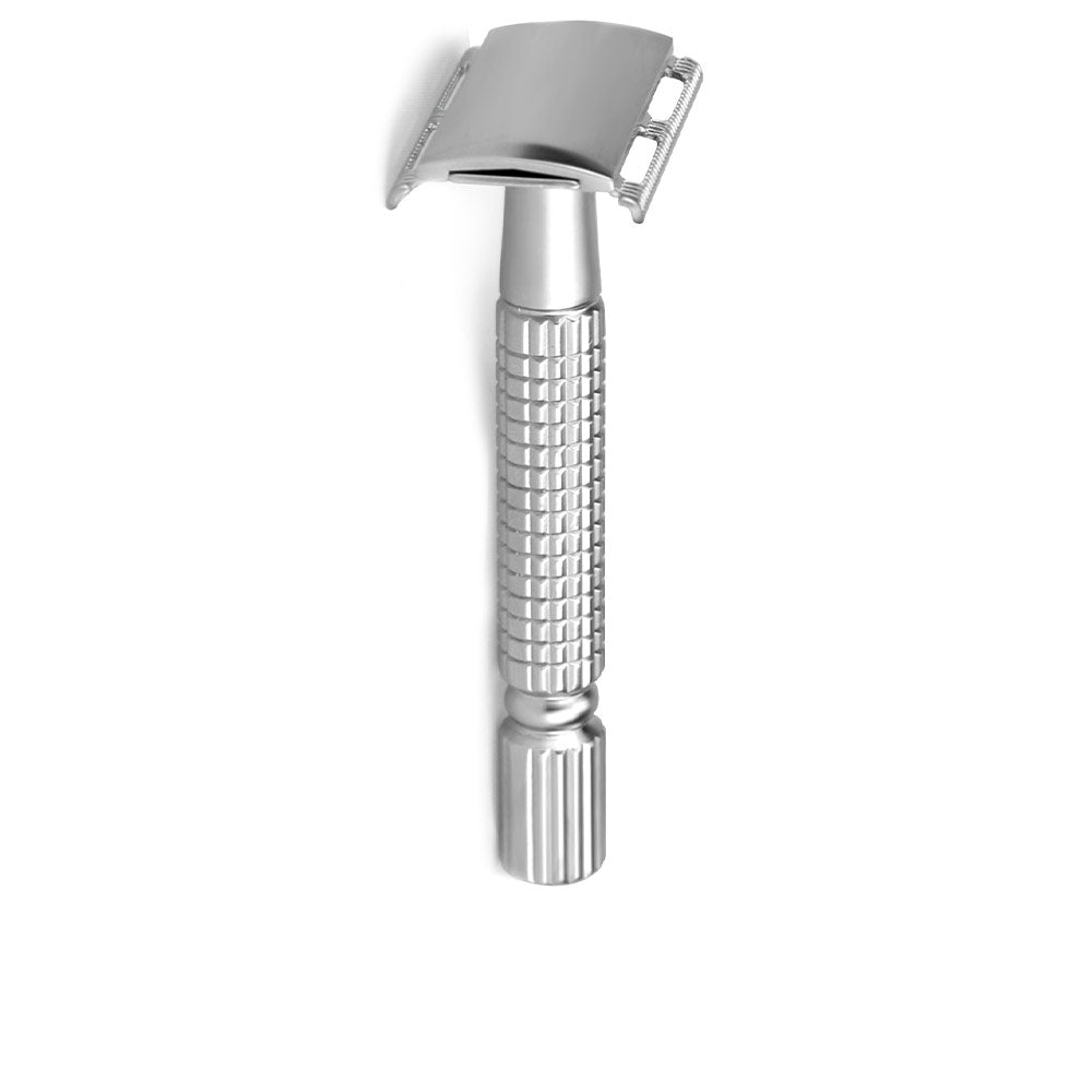 Beter silver metal safety razor with textured handle, double-edged blade and twist-to-open mechanism