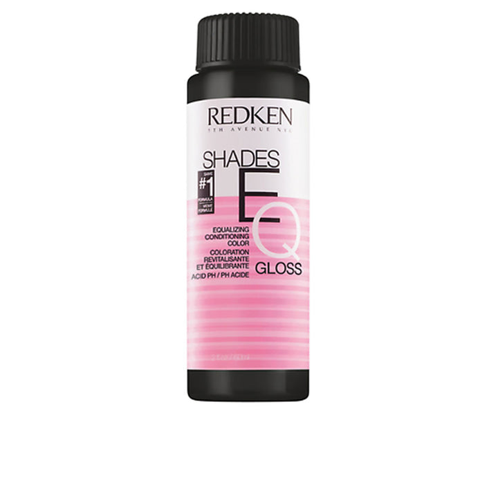 Tube of 04NB maple semi‑permanent colour conditioner, 60 ml, Unisex