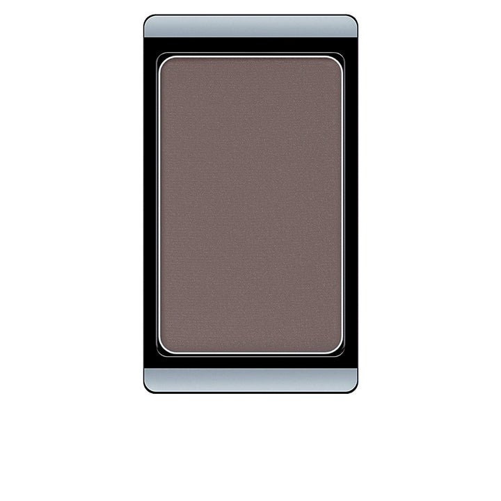 Compact brow powder trio with three neutral shades, 0.8 g compact