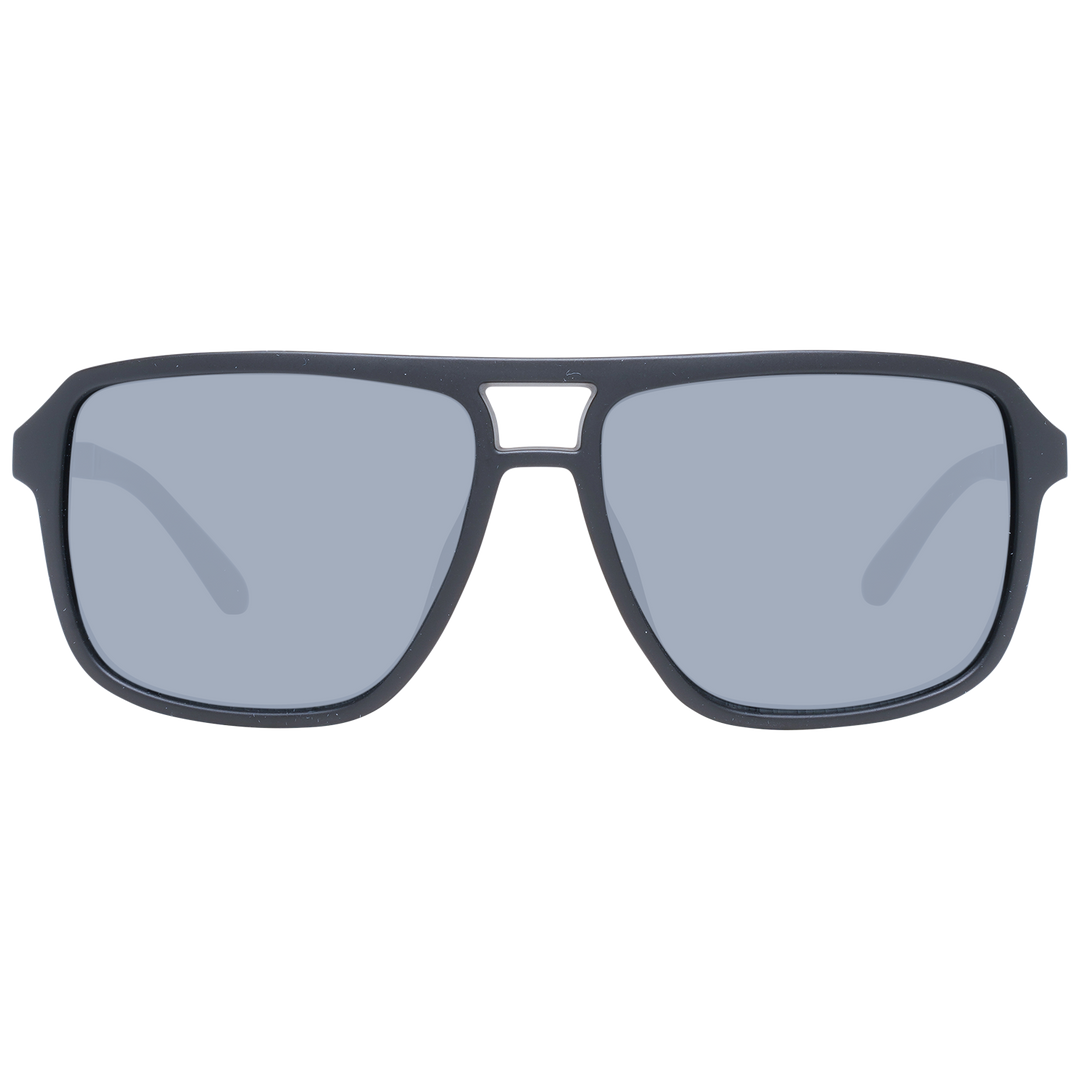 Black plastic sunglasses for Man with rectangular gray lenses and metal temple accents, double bridge